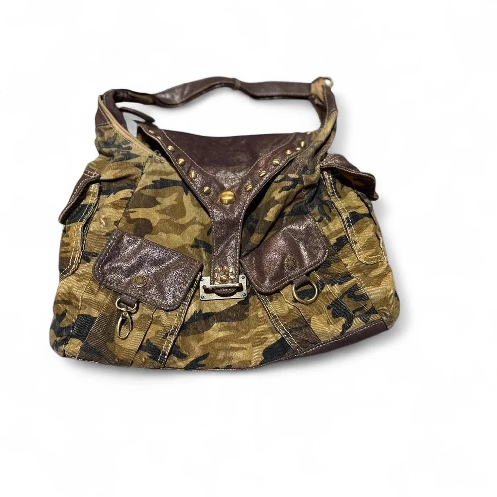 Y2K hobo camo purse